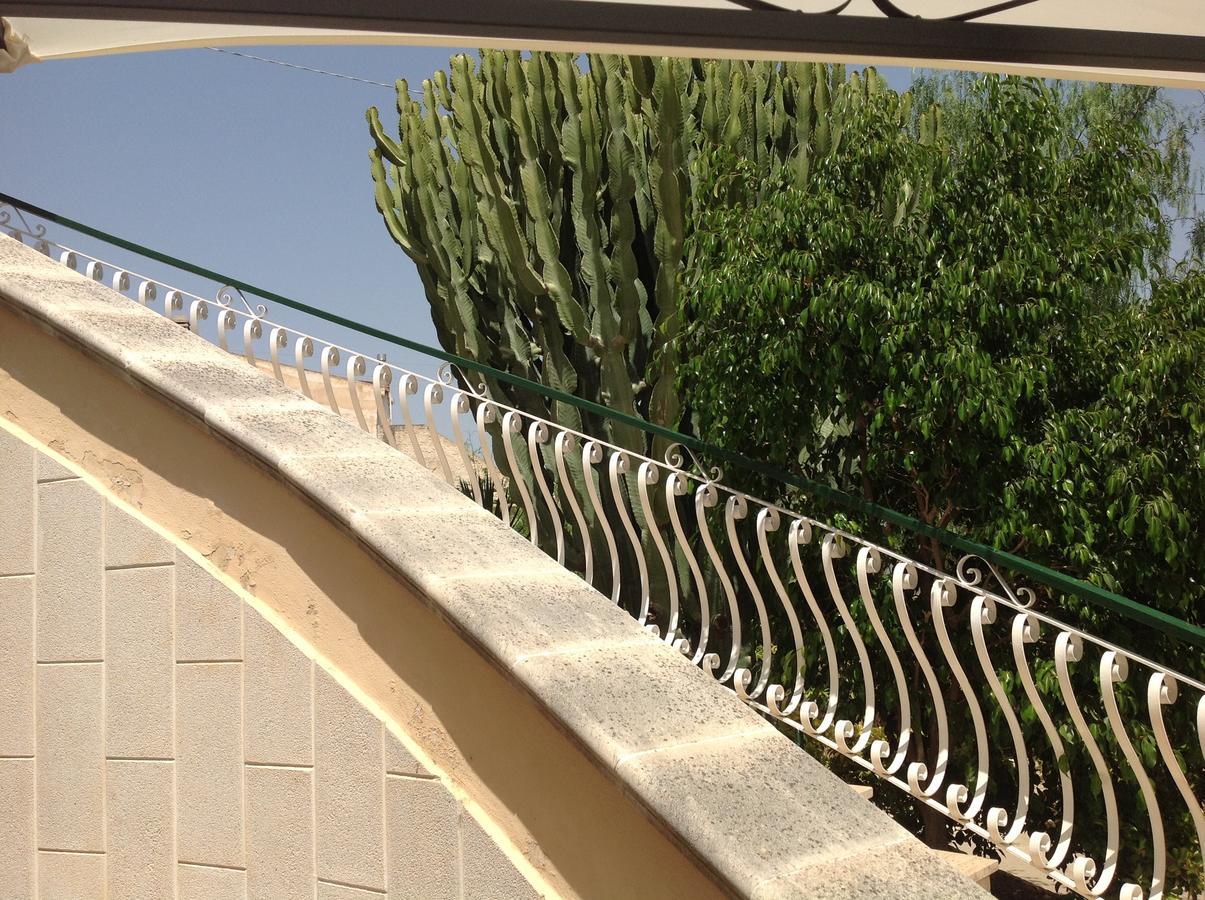 B&B Villa Tania Lido di Noto Экстерьер фото